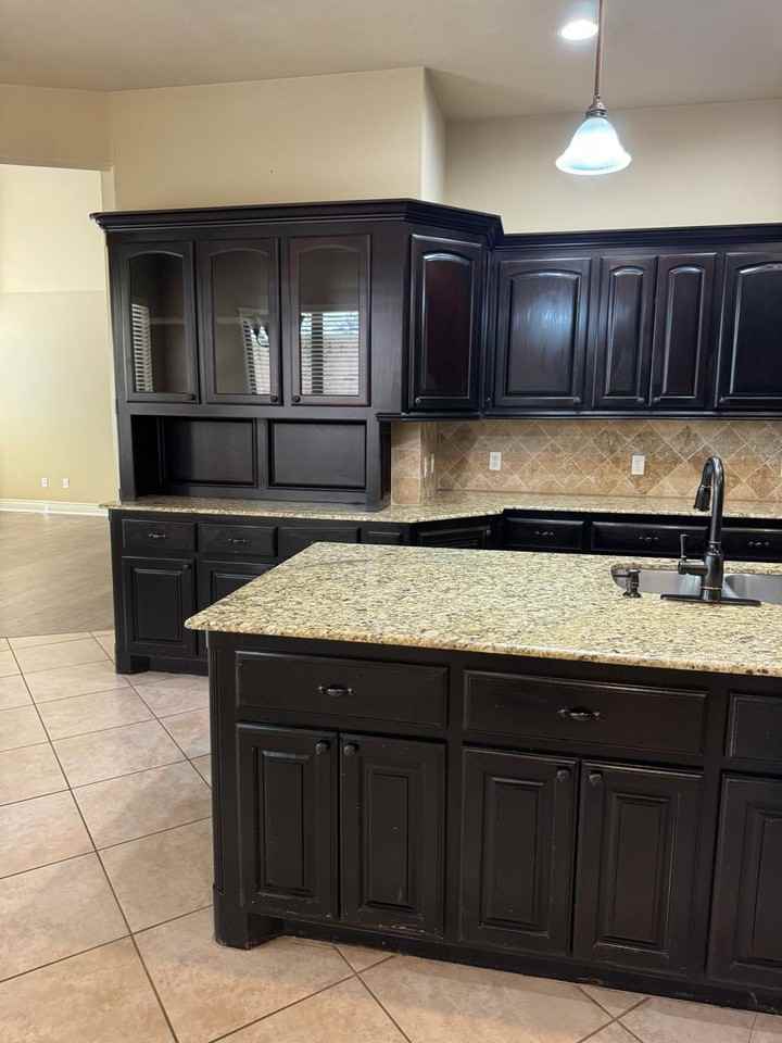 3216 Summit Bnd - Photo 7 of 42