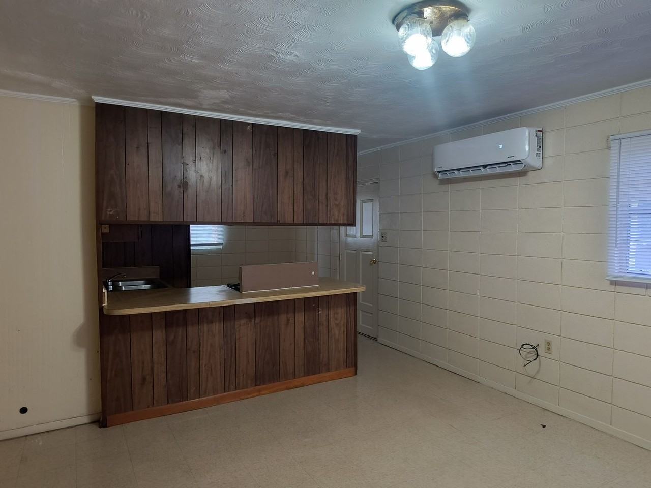 2603 W 25th Ave - Photo 2 of 6