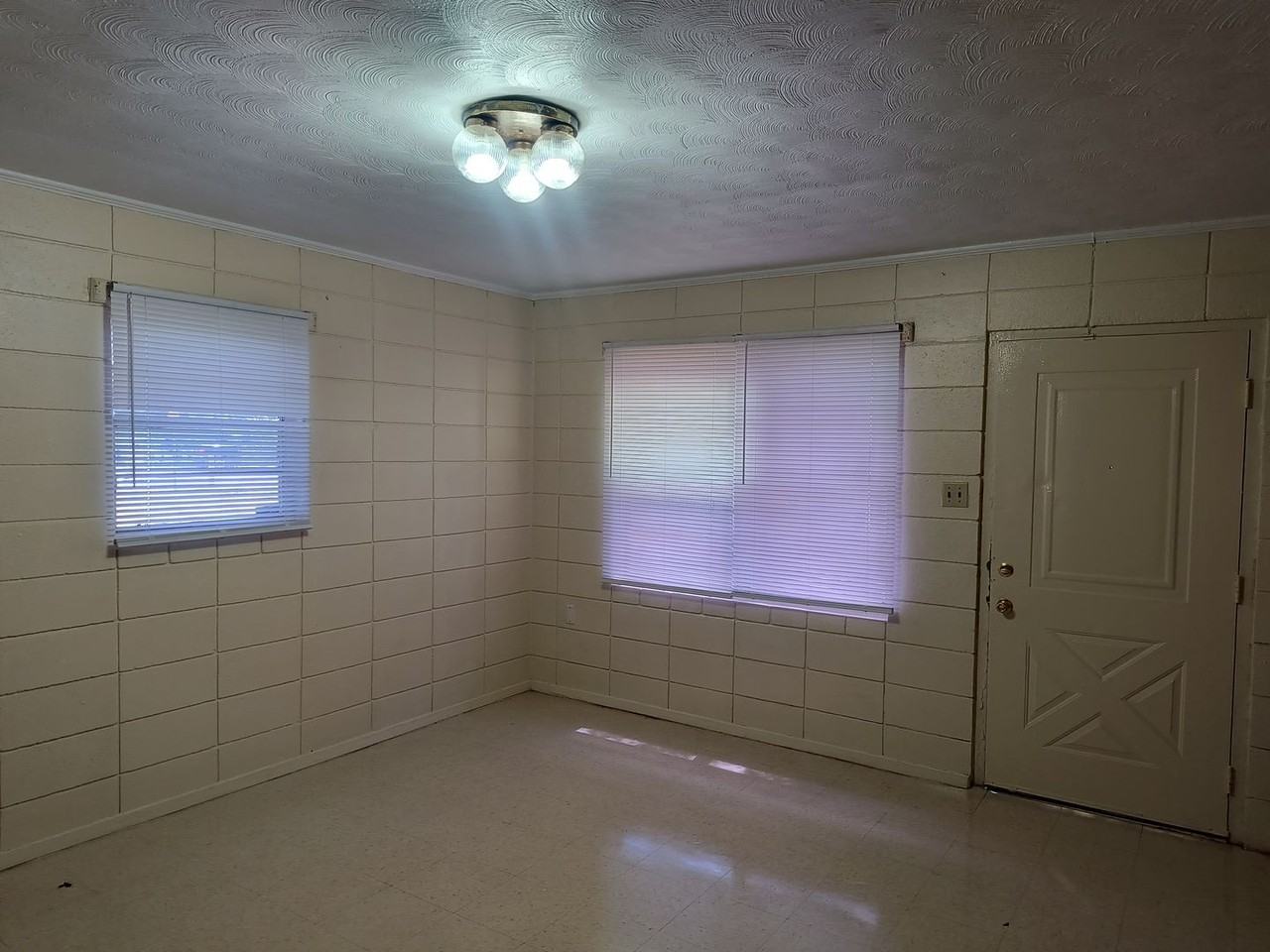 2603 W 25th Ave - Photo 3 of 6