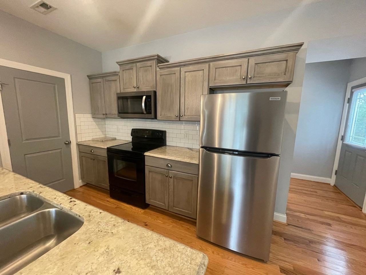 2601 Old Forest Road - Photo 4 of 16