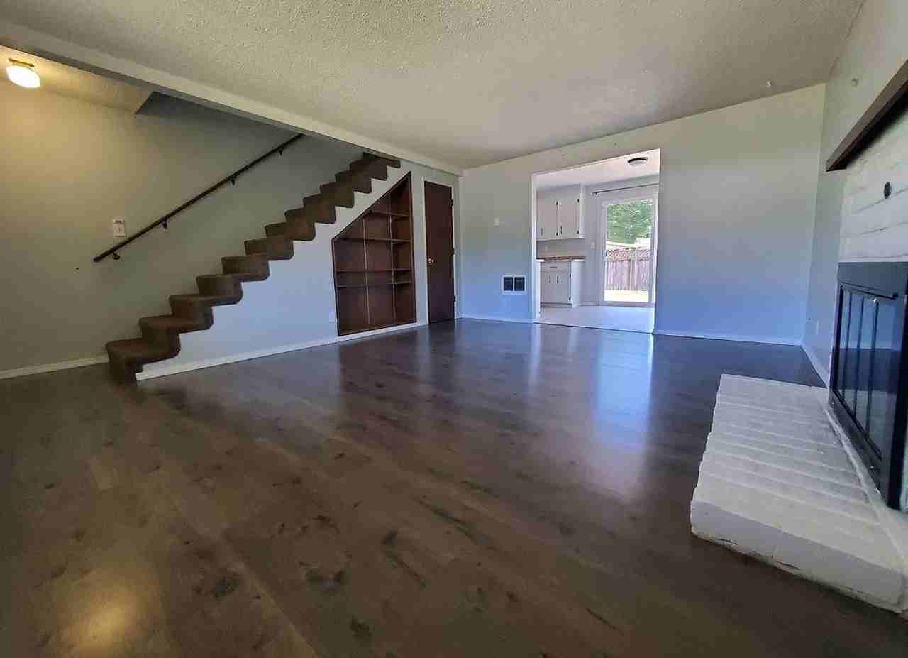 2609 2609 & 2615 Quince St. - Photo 3 of 15