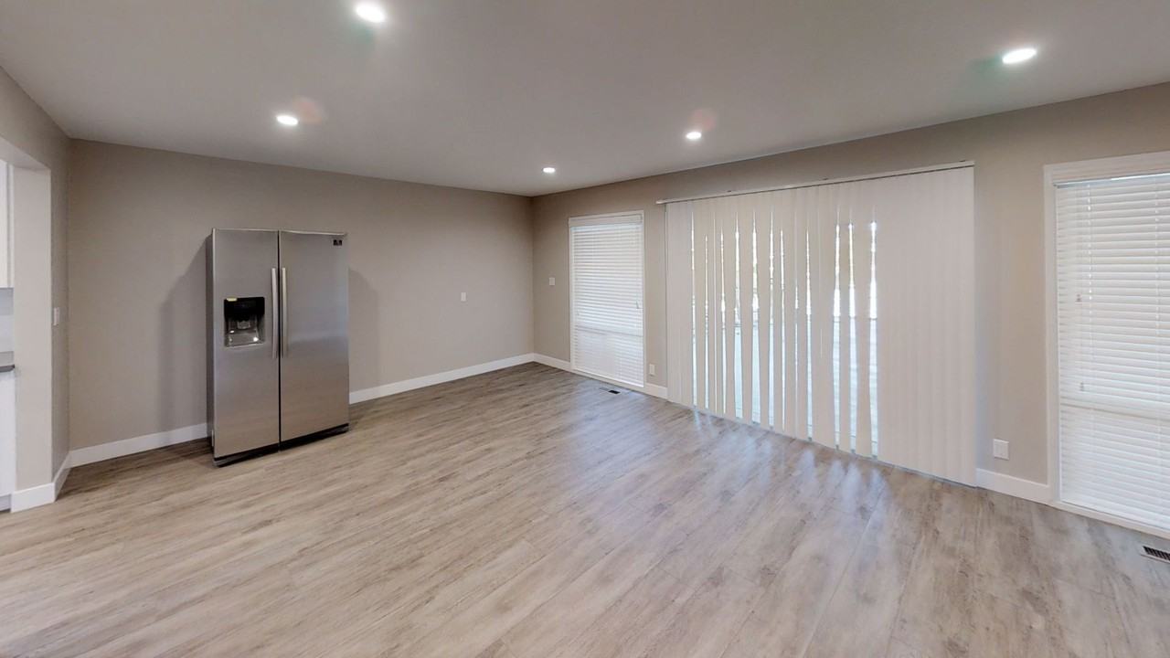 6253 Adobe Drive - Photo 7 of 21