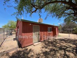 featured image of 161 W Columbia St
