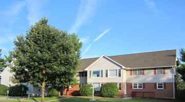 featured image of 219-221-223-225 Waupelani Dr.