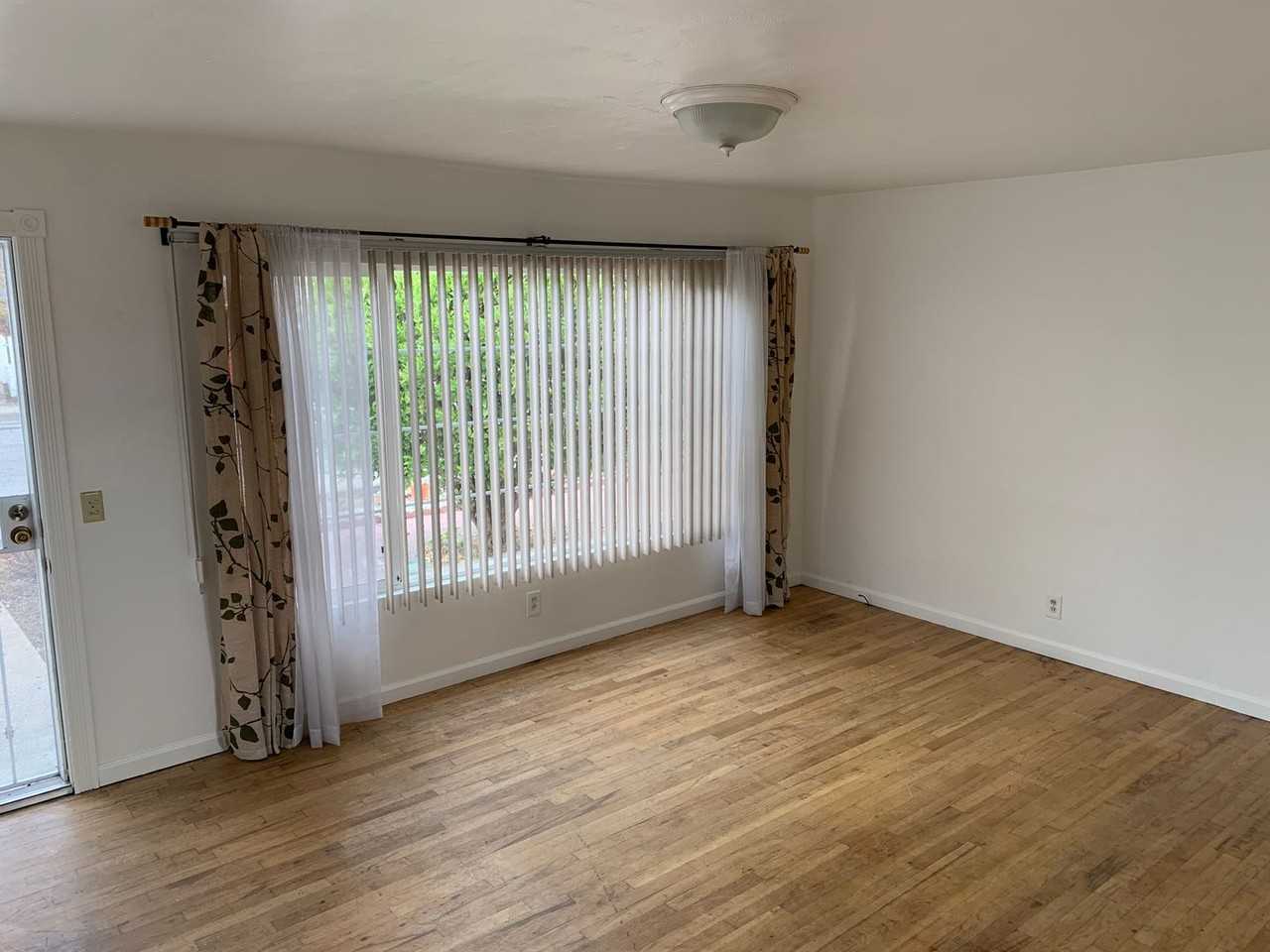 1609 Lowell St - Photo 2 of 16