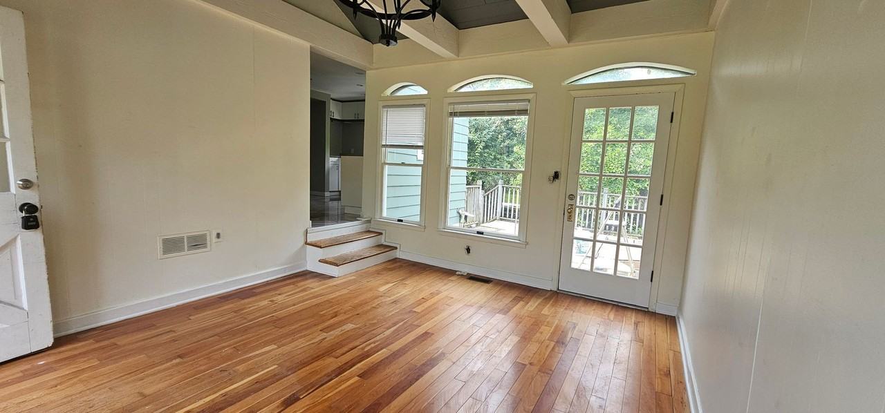 26179 W 13 Mile Rd - Photo 4 of 22