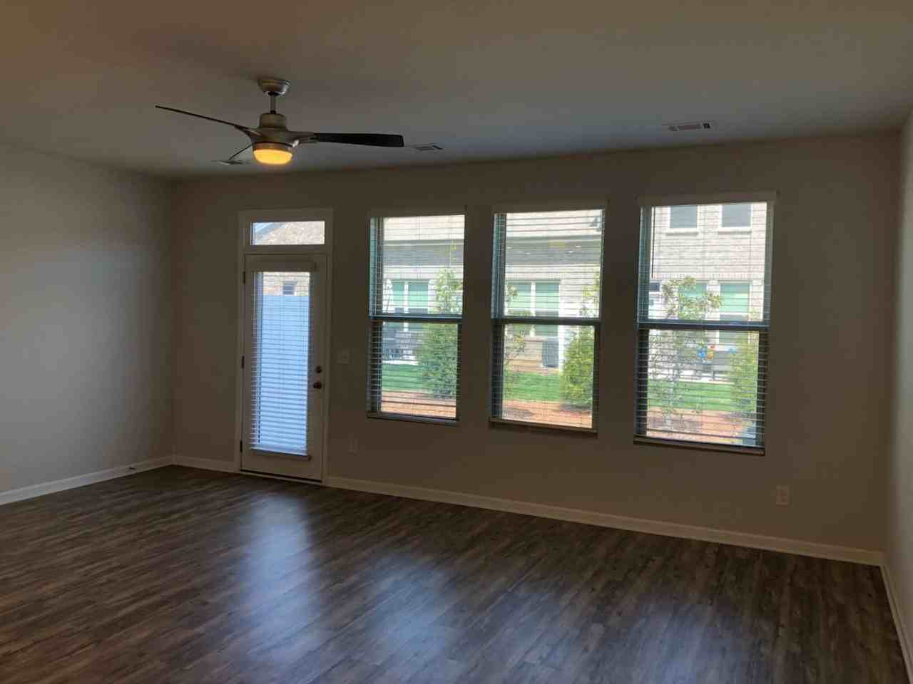 2806 Haversack Cir - Photo 5 of 19