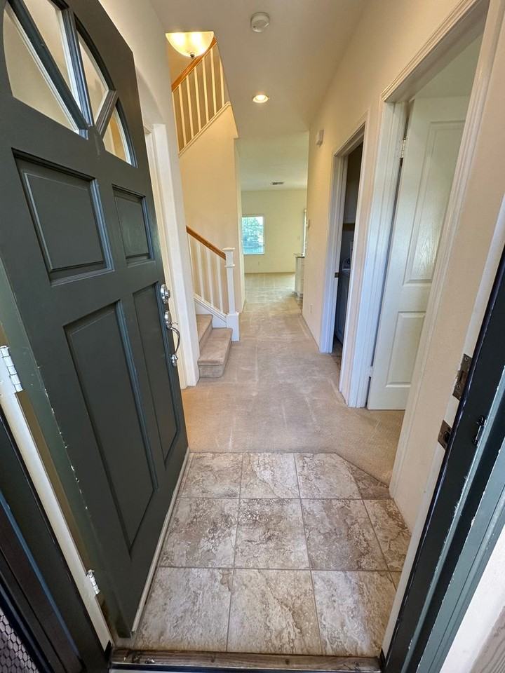 91-2099 Kaioli St #2002 - Photo 4 of 29