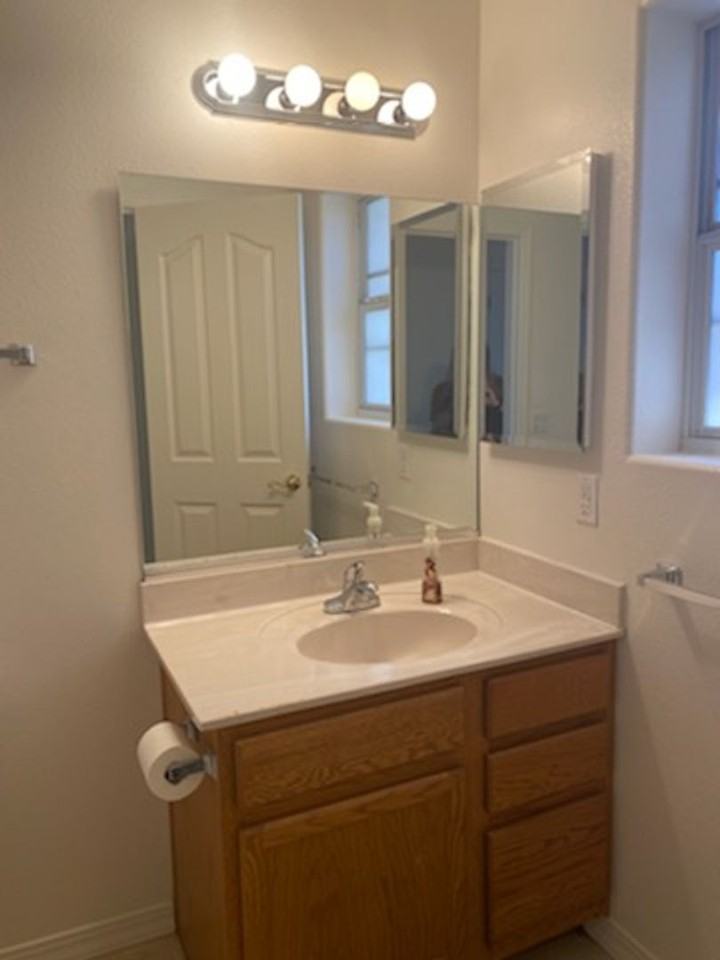 3667 Heather Ave - Photo 6 of 11