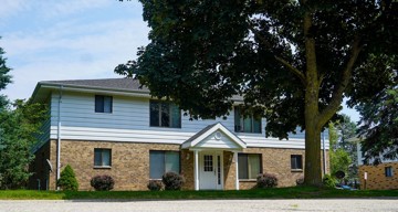 featured image of 633 633 - 717 Imperial Ct
