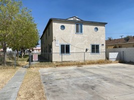 featured image of 2634 Desert St #2630