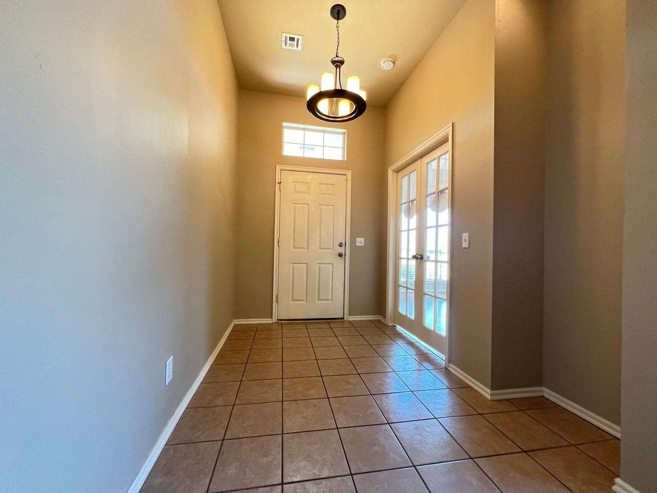 1709 Del Simmons Dr - Photo 2 of 24