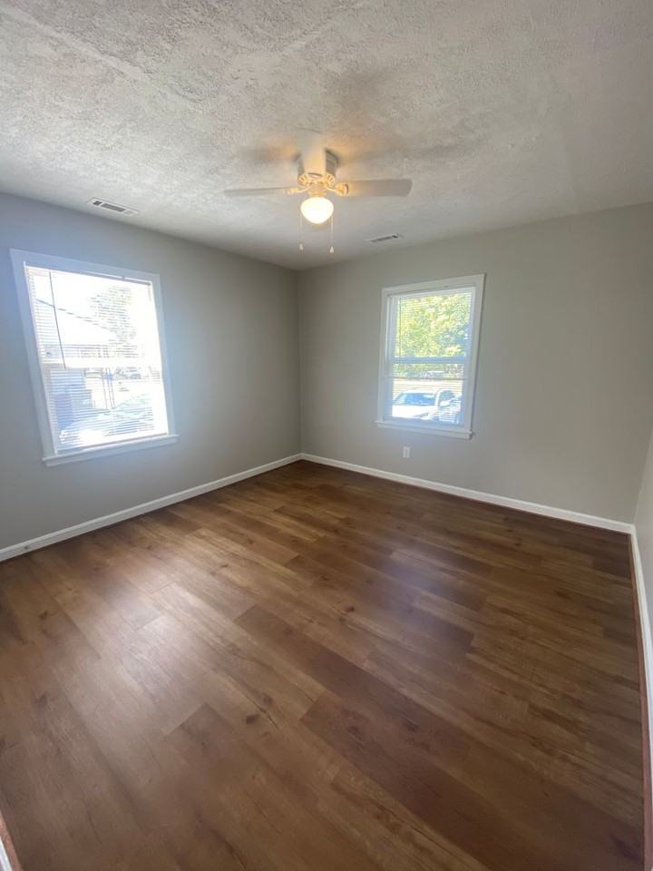 52 Pelham Hts - Photo 6 of 13