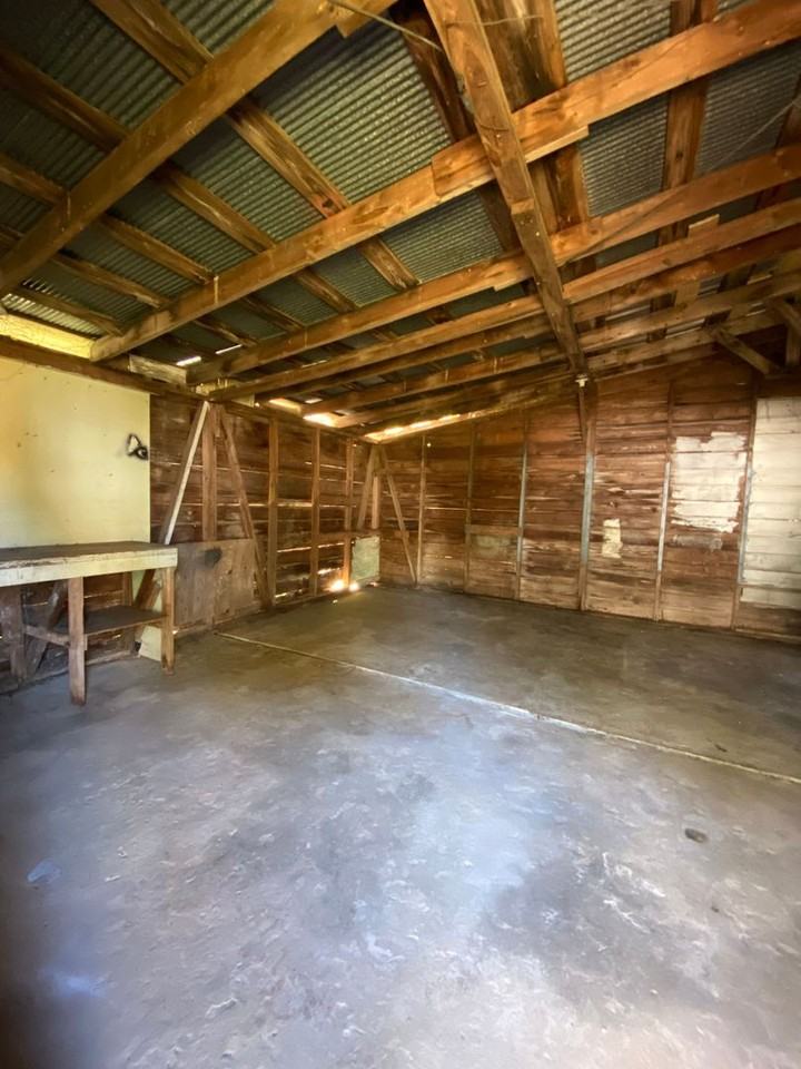 52 Pelham Hts - Photo 7 of 13