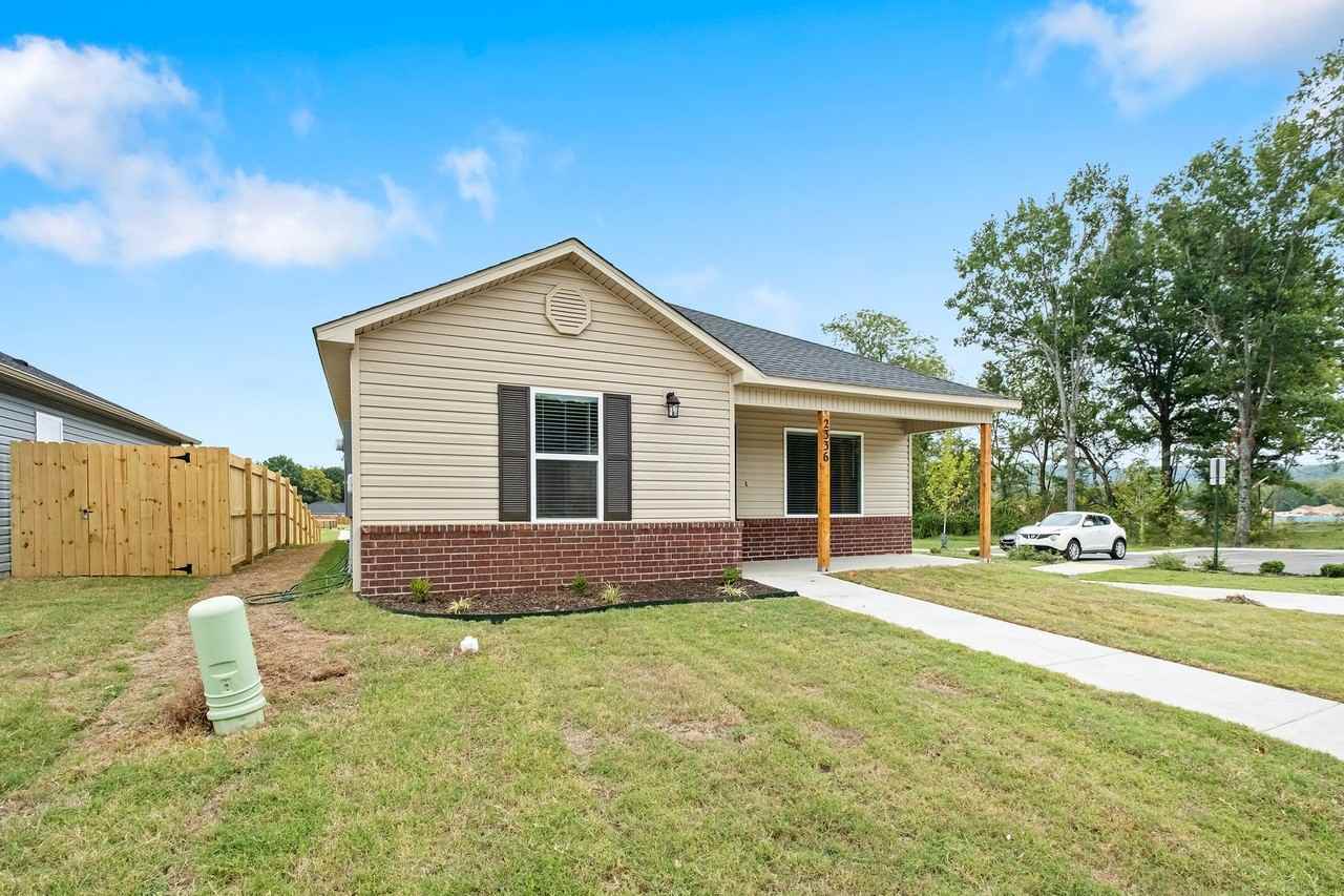 2336 E Buffalo Bnd #81 - Photo 3 of 28