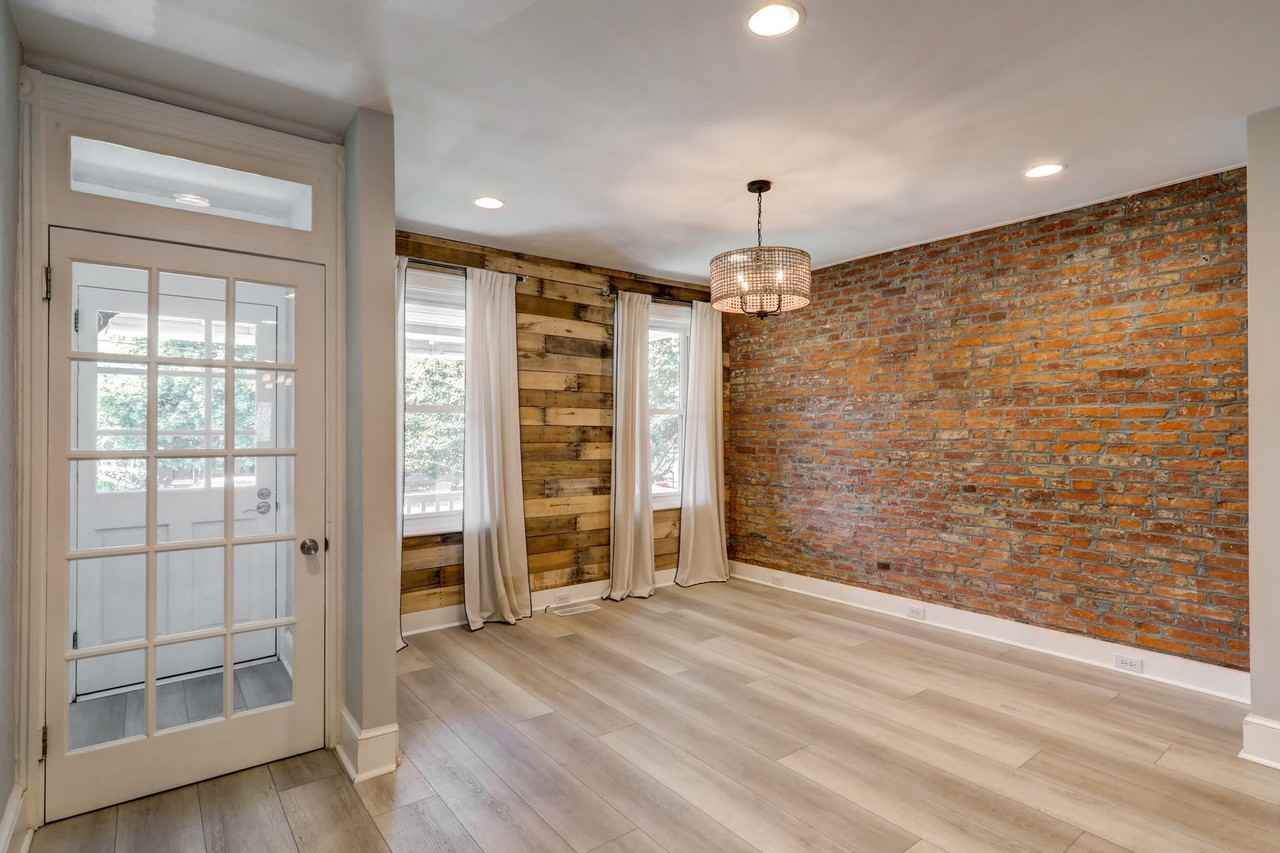 39 S West End Ave - Photo 2 of 41