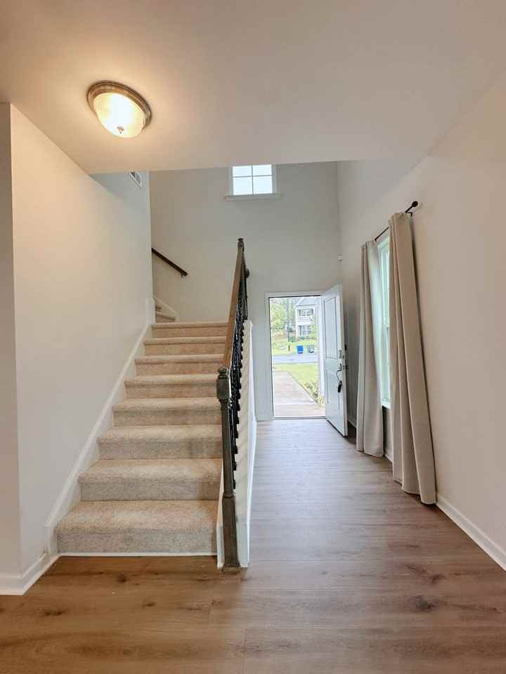 2011 Magnolia Tree Ln - Photo 2 of 25