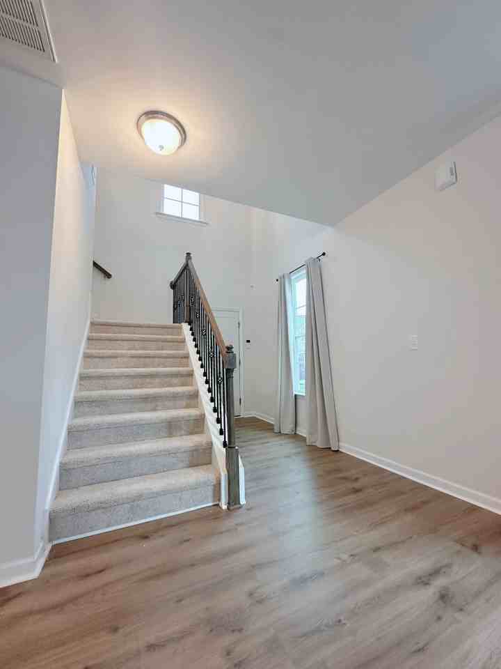 2011 Magnolia Tree Ln - Photo 3 of 25