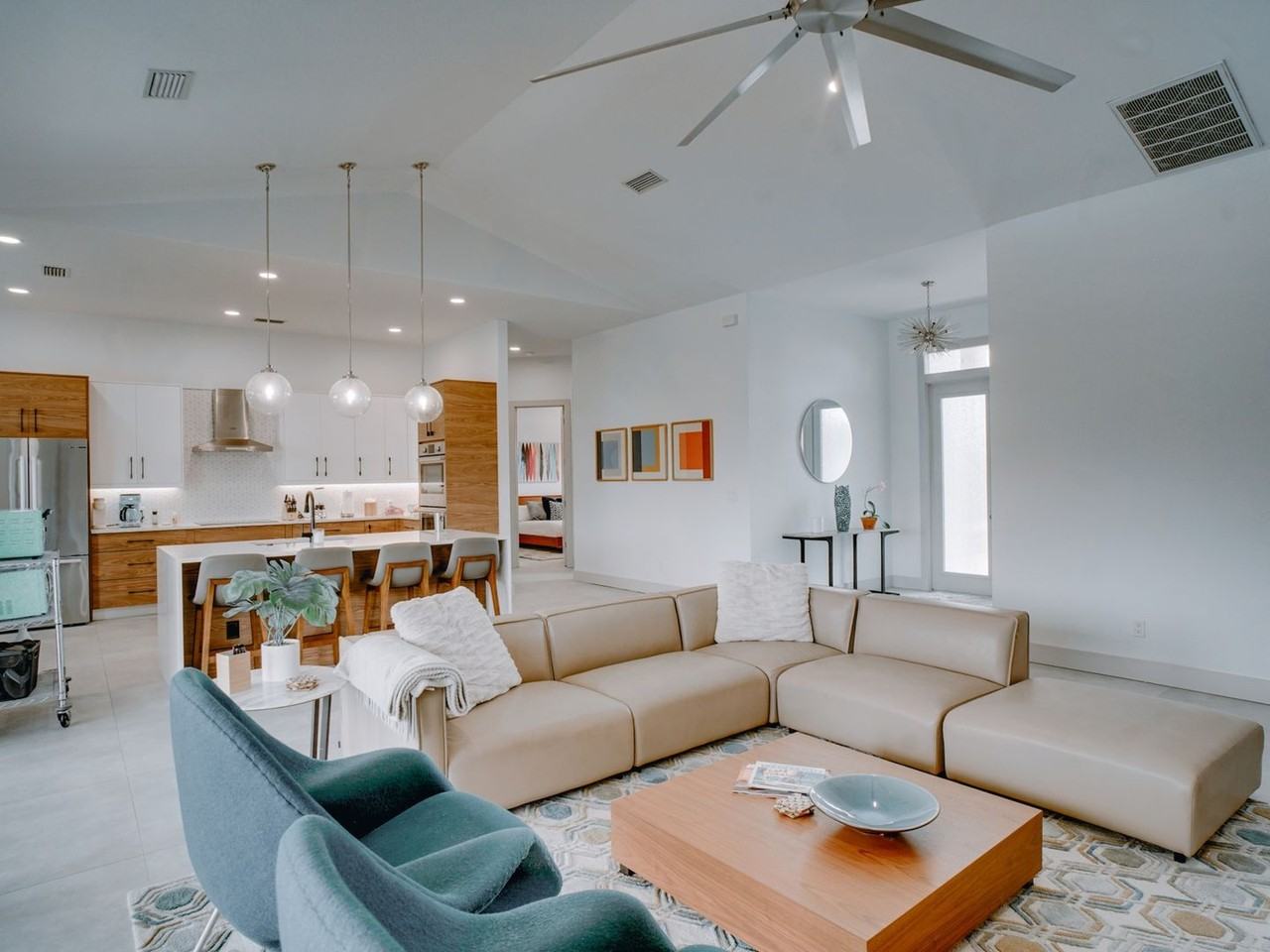 4126 Sw 22nd Ct - Photo 3 of 17