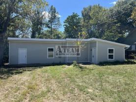 120 Whispering Oaks Trl - Photo 1 of 1