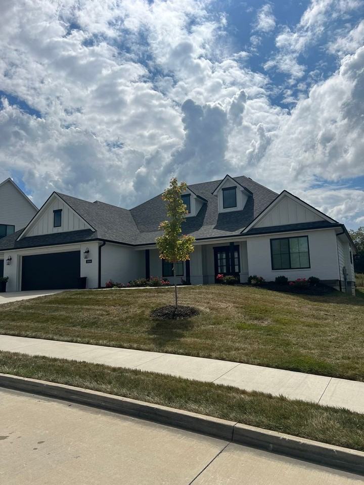 3304 Wentworth Dr - Photo 3 of 33