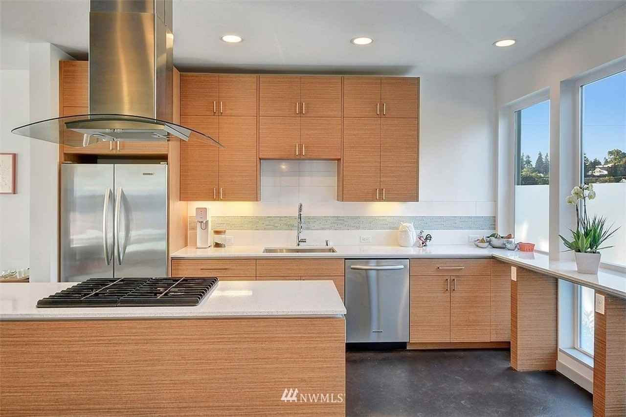 4507 Sw Oregon St - Photo 4 of 25