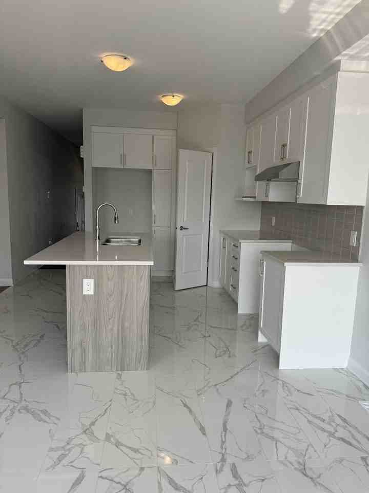 161 Invention Blvd. - Photo 3 of 13