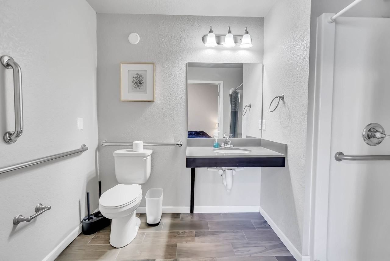 Willow Falls Apartments - Photo 7 of 50