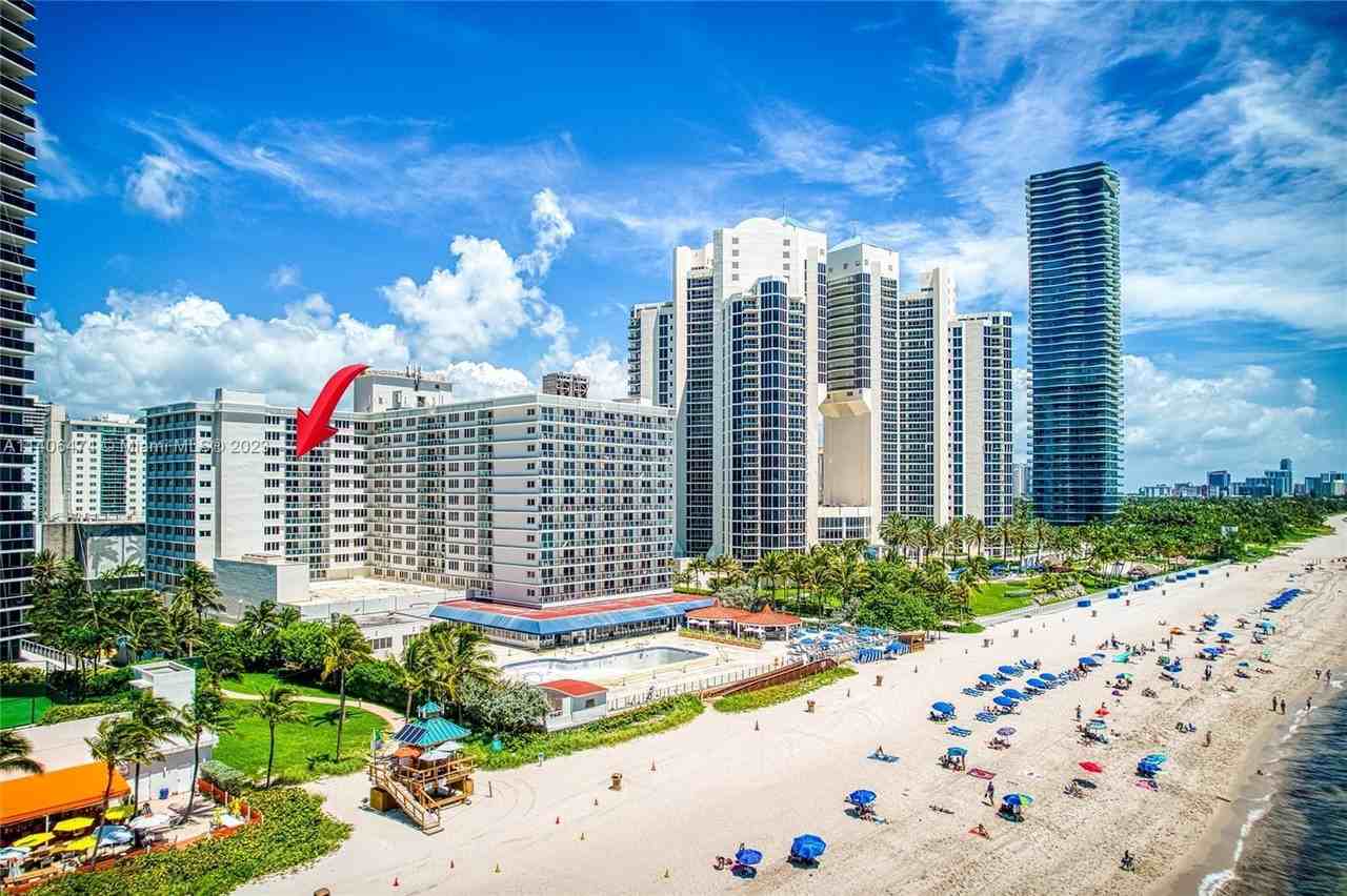 19201 Collins Ave #1 - Photo 3 of 50