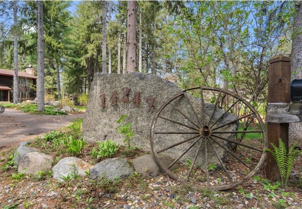 14247 Saint Croix Trl N - Photo 3 of 50