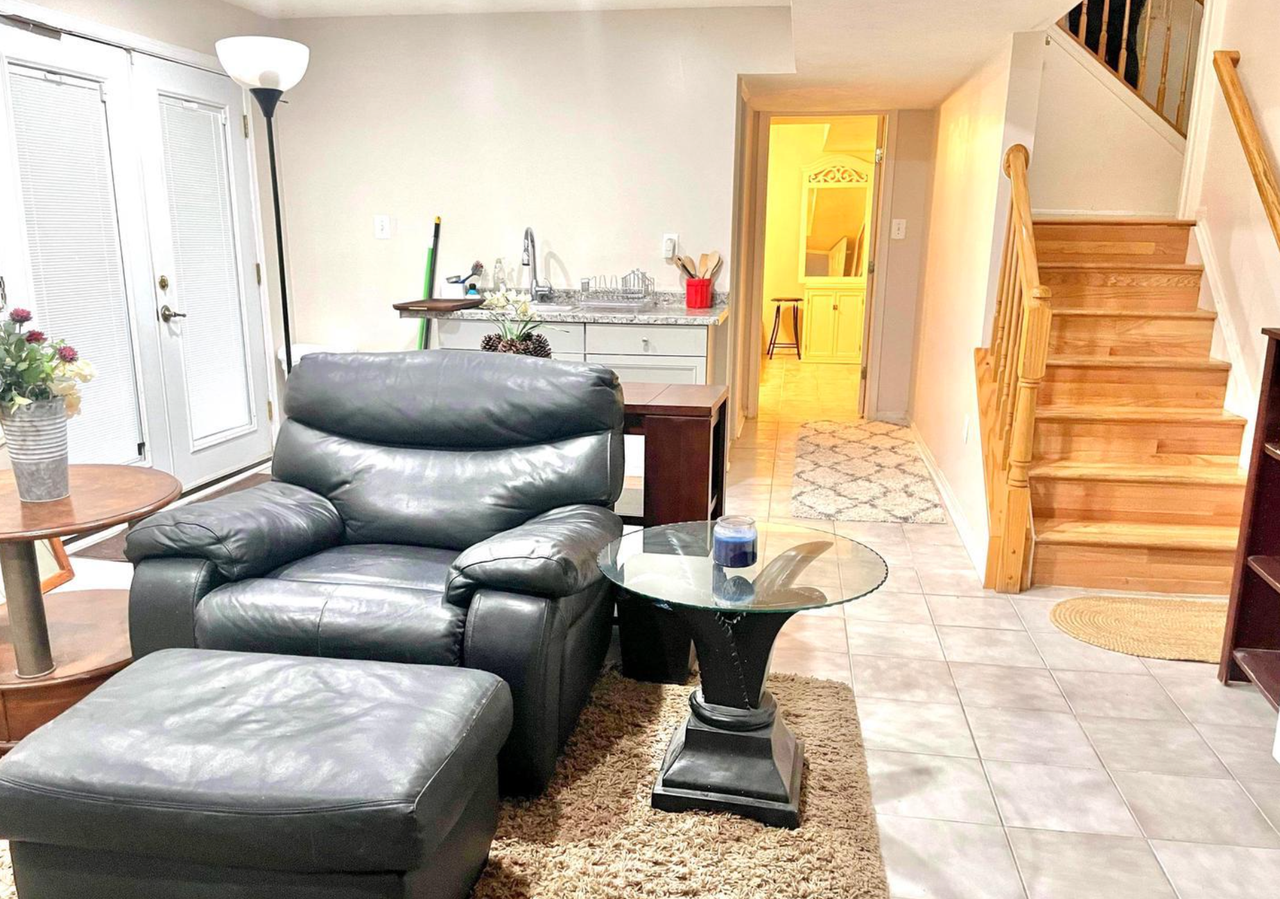 6471 Osprey Ct - Photo 3 of 5