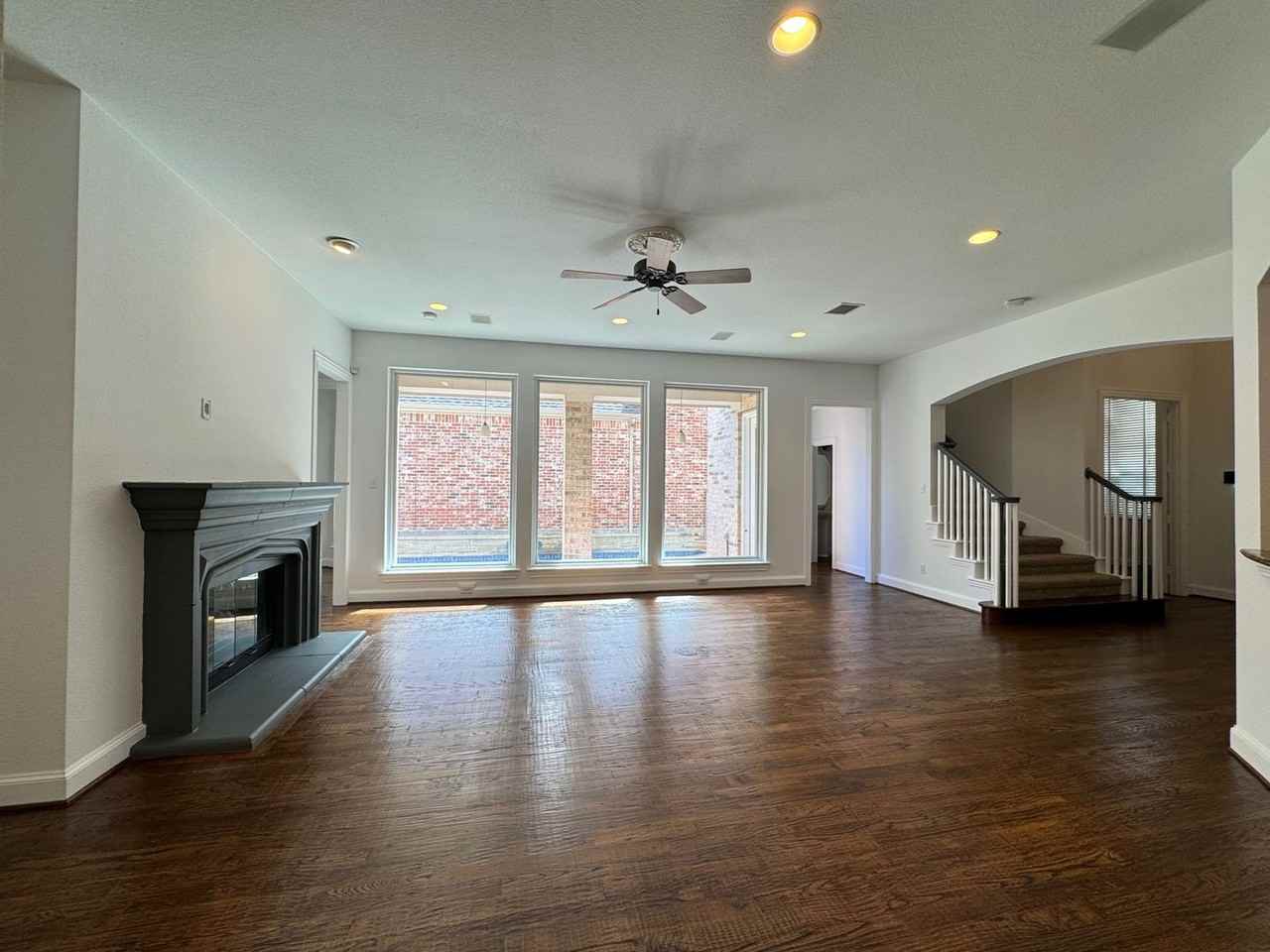 3780 Navarro Way - Photo 3 of 24