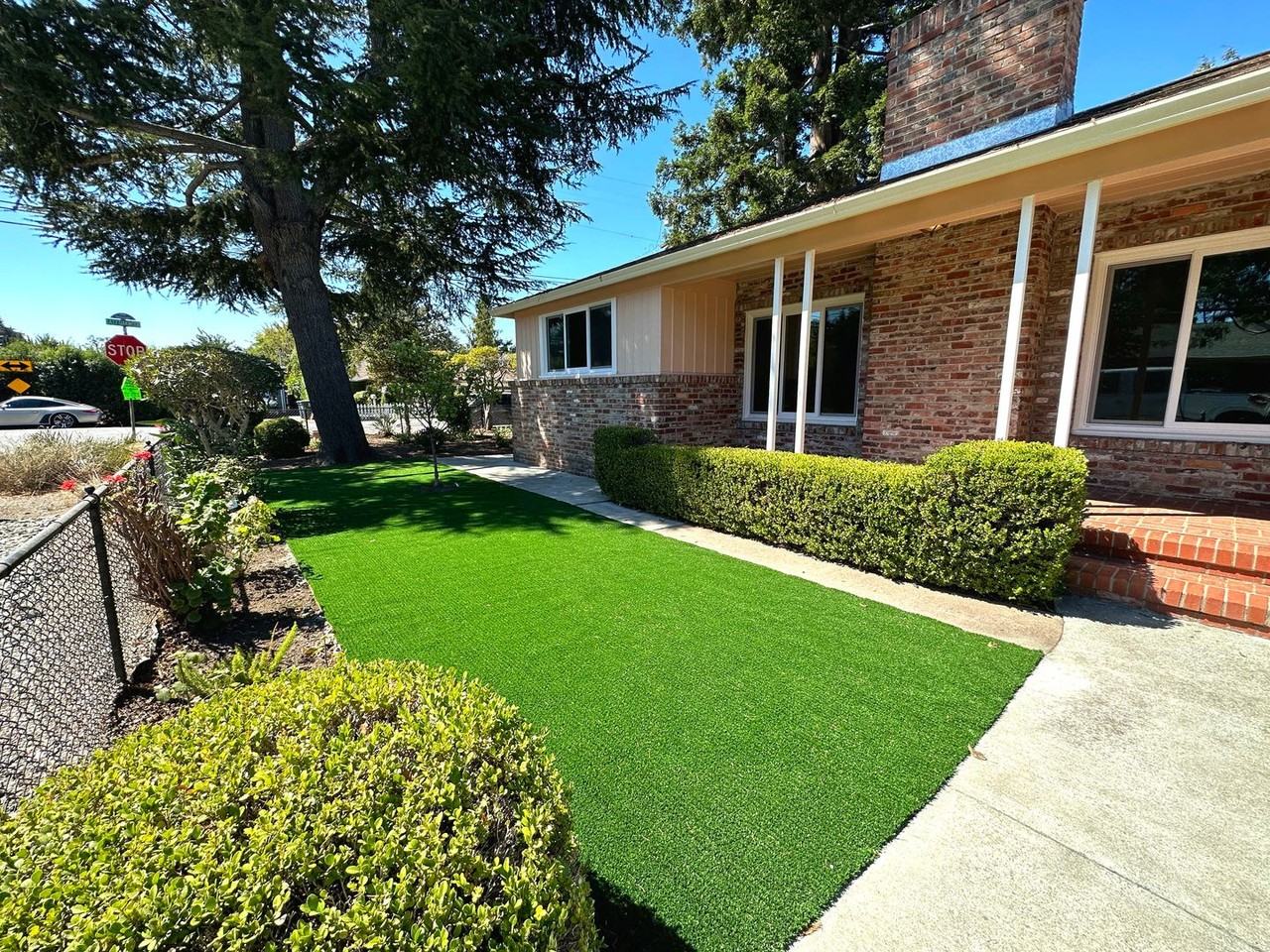 140-142 Oakwood - Photo 2 of 27