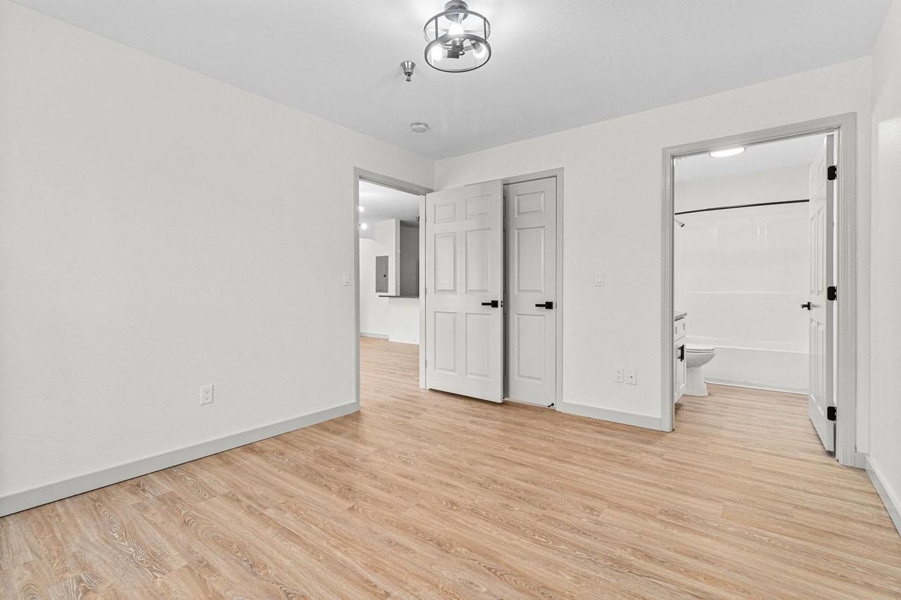 The Raphael - Photo 4 of 24