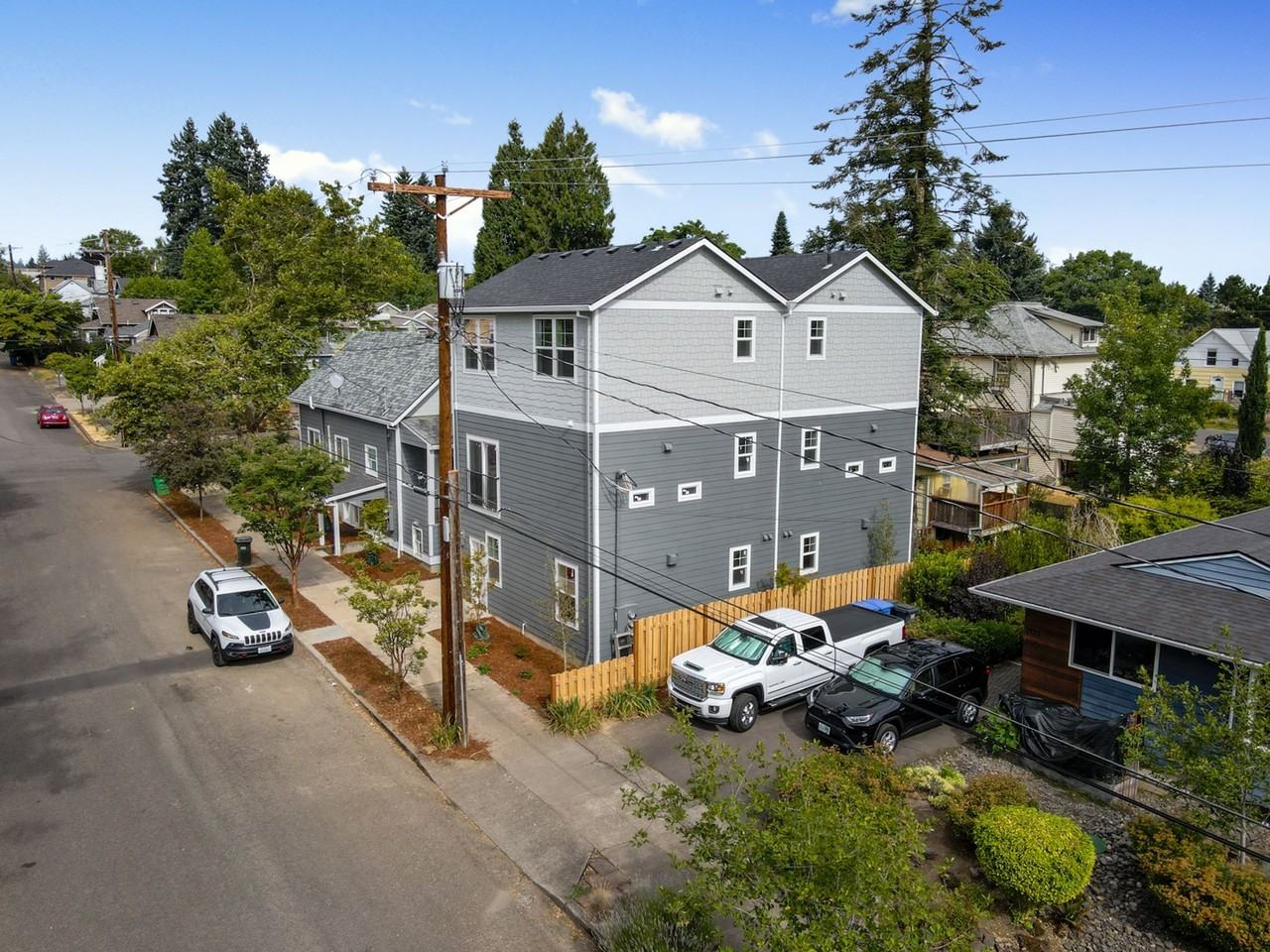 21SHR - 21st & Sherrett ****** END MANAGEMENT AS OF 12/31/25 - Photo 4 of 7