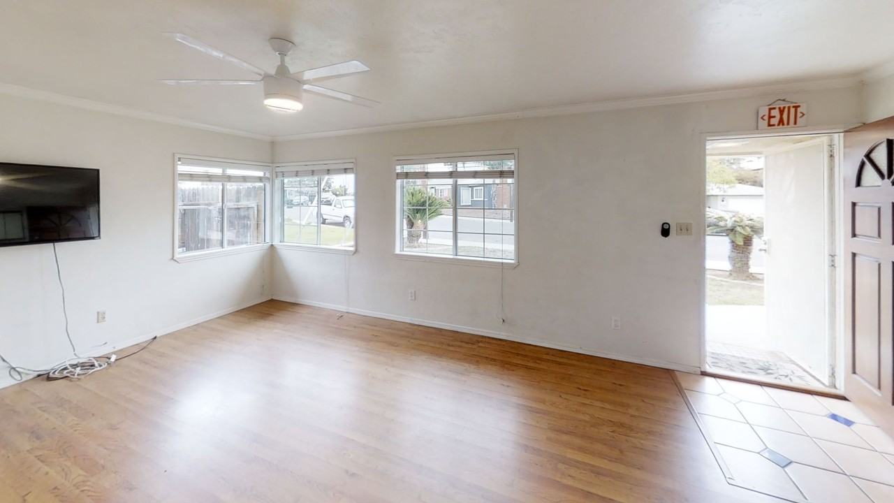 5106 Tipton Street - Photo 6 of 20