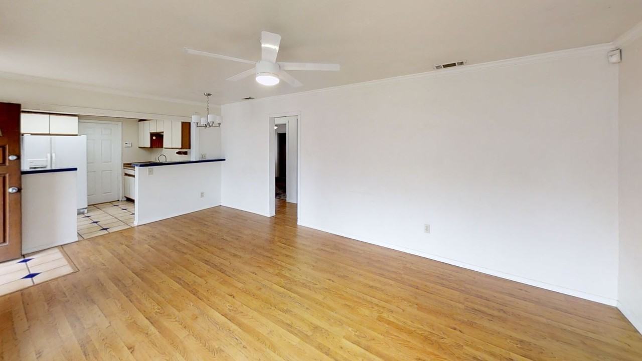 5106 Tipton Street - Photo 7 of 20