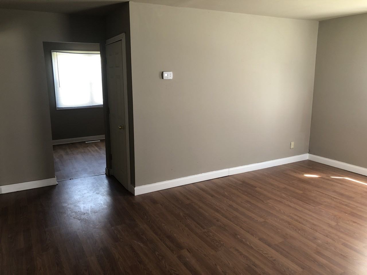 4449 Vermont Ct - Photo 3 of 3