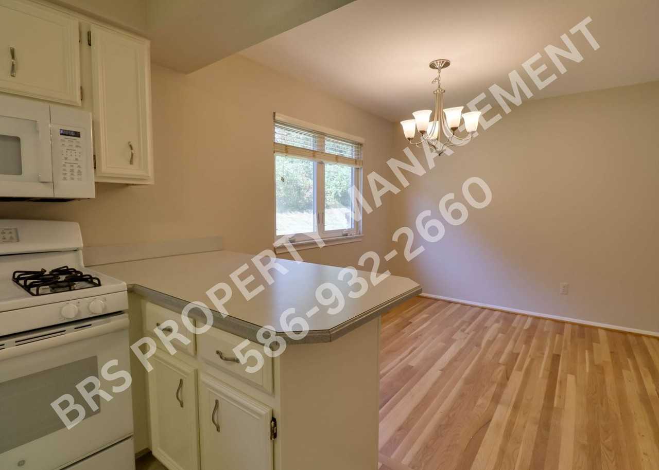 53663 Tundra Dr - Photo 6 of 16