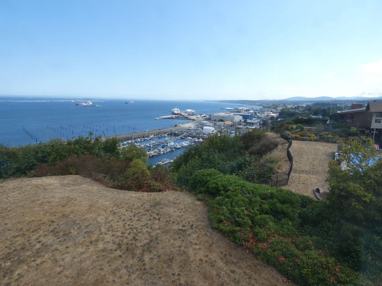 411 S D St - Photo 3 of 25