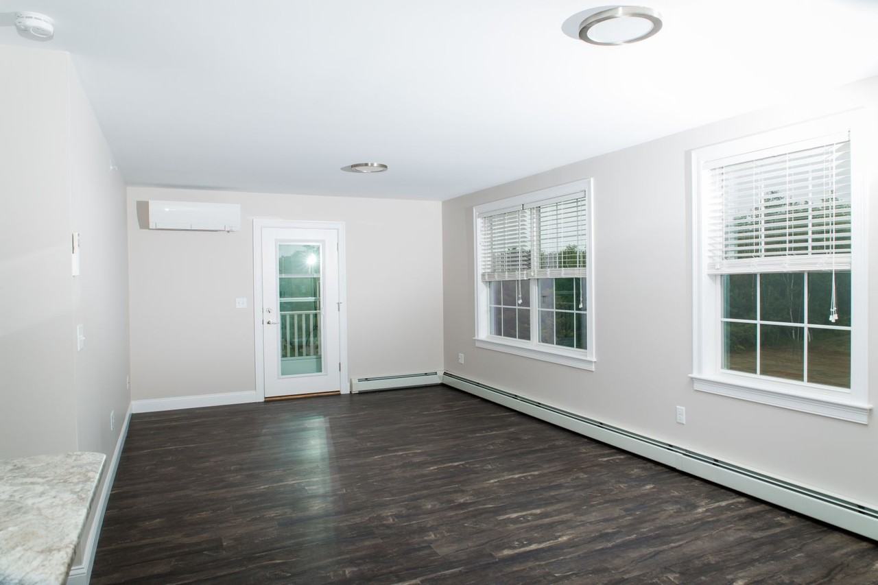 Fox Ridge Crossing 2 - Photo 3 of 12