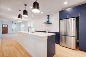 featured image of 3213 Harris Park Ave