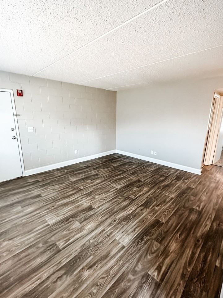 Reserve at Third Creek Apartments | $500 Move - Photo 2 of 6