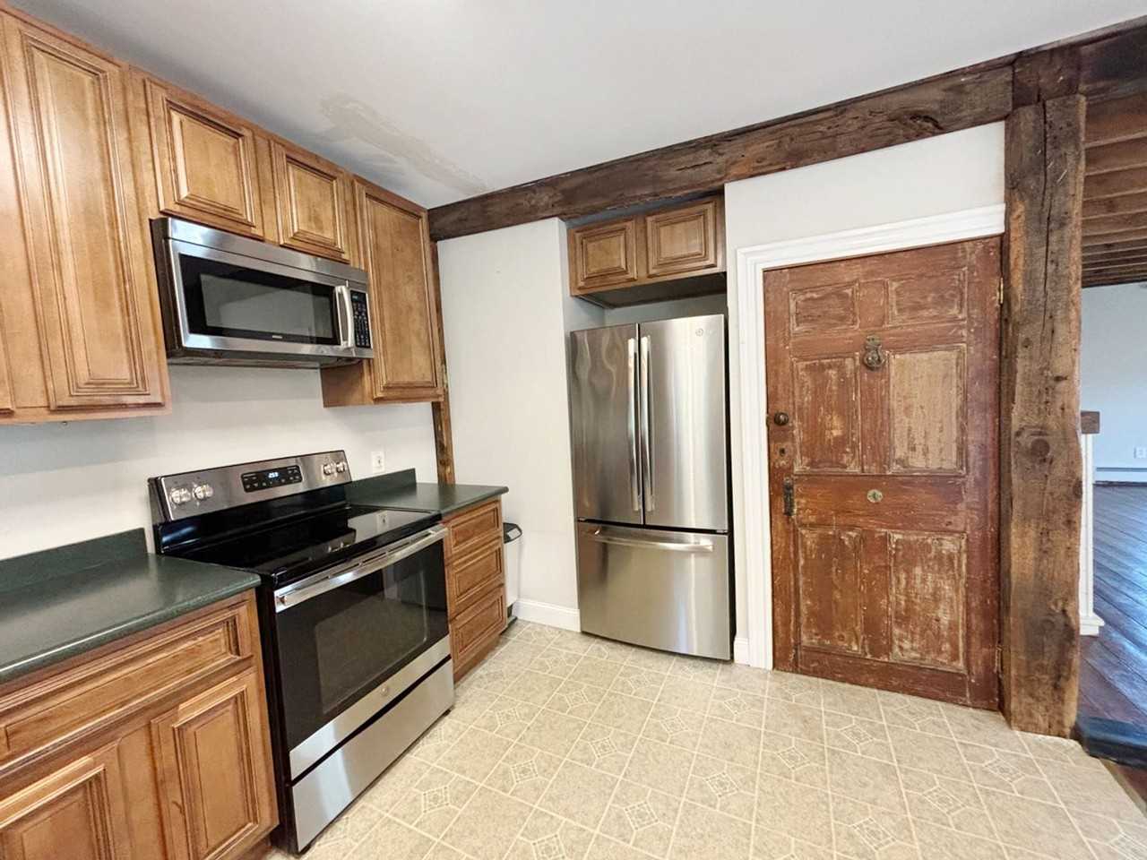 193 Lake Rd - Photo 2 of 50