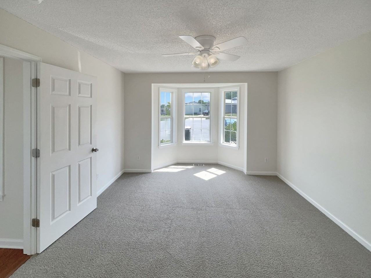 1879 Timberline Way - Photo 7 of 23