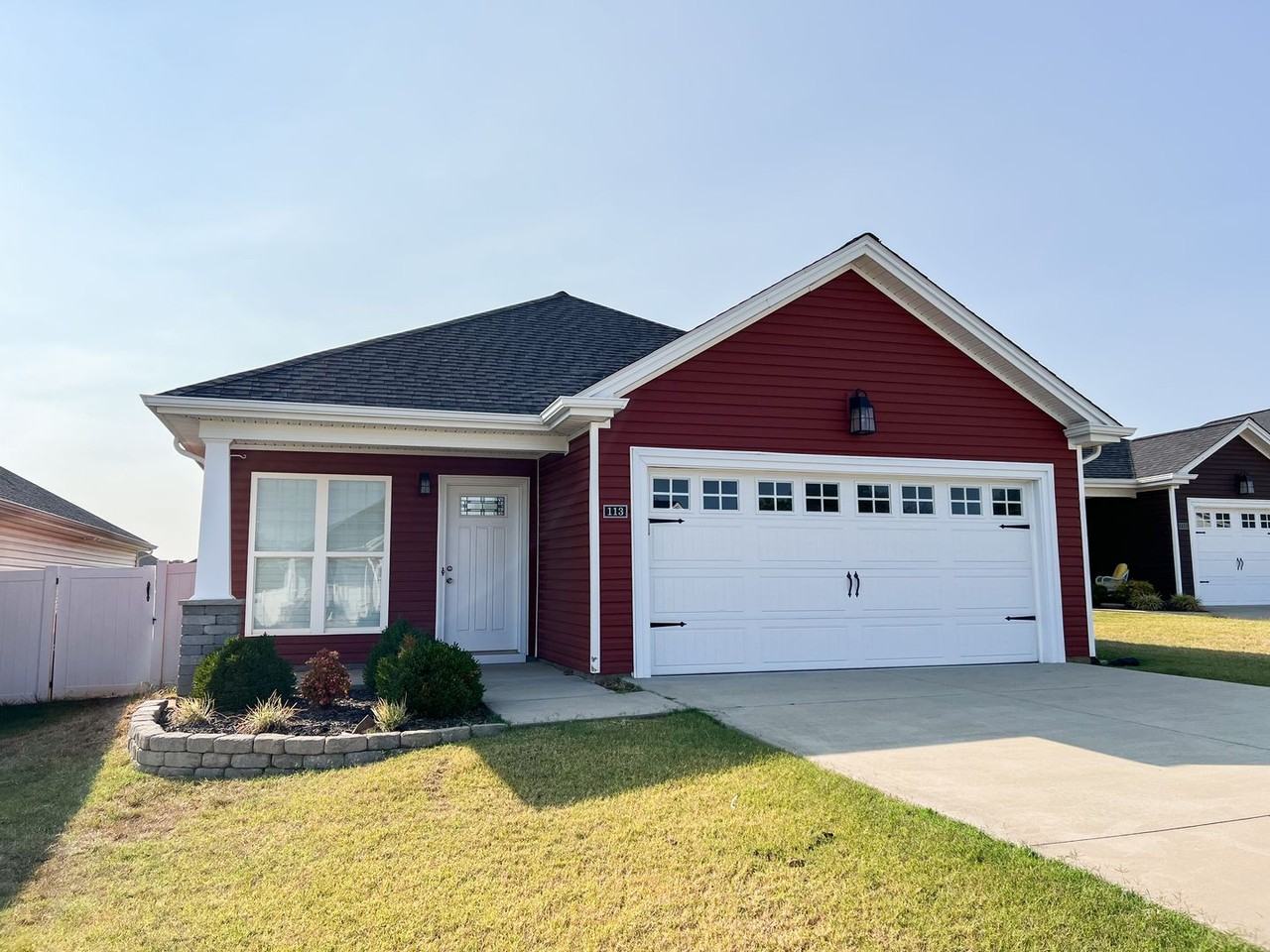 113 Sir Barton Ct - Photo 2 of 34