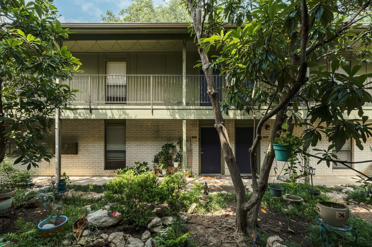 Zilker Walk Apts. - Photo 5 of 15