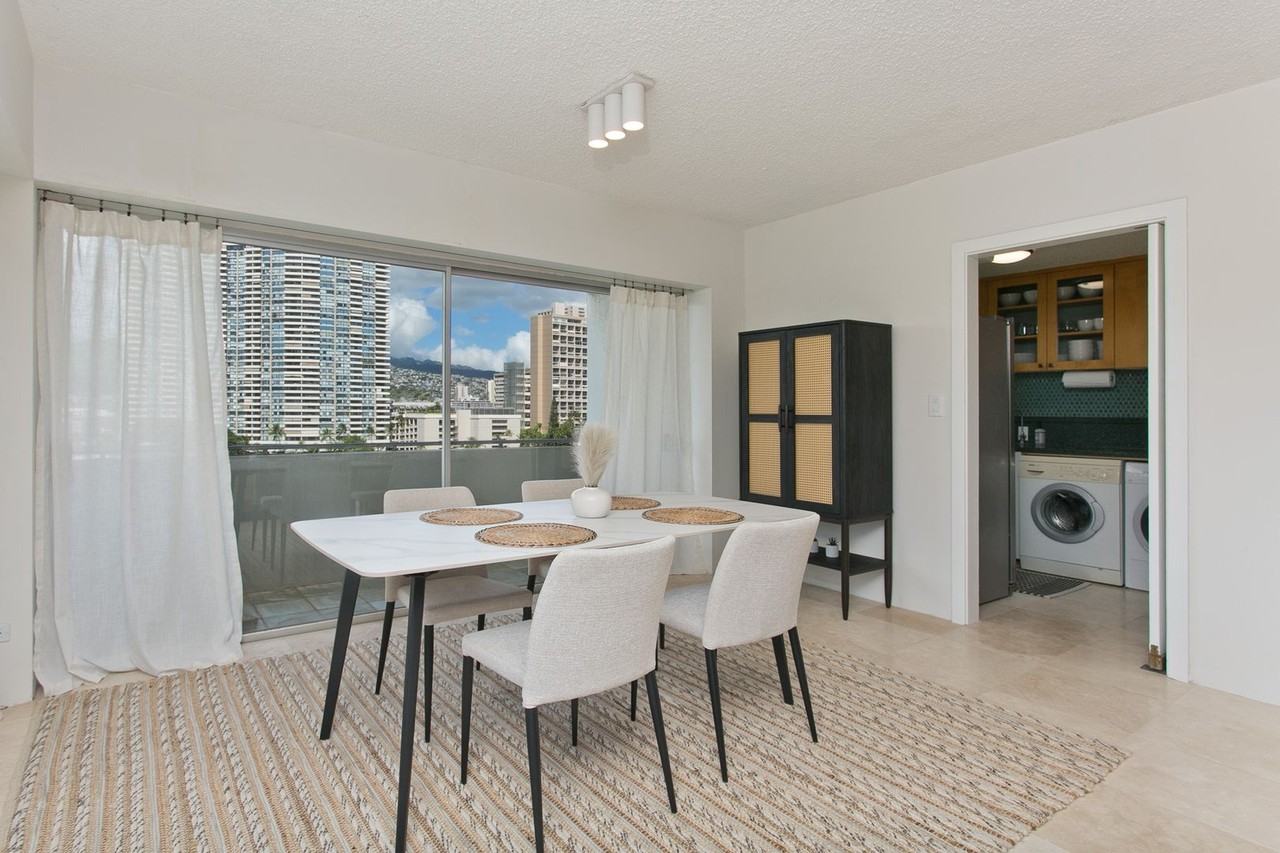 2015 Ala Wai Blvd #9C - Photo 5 of 18