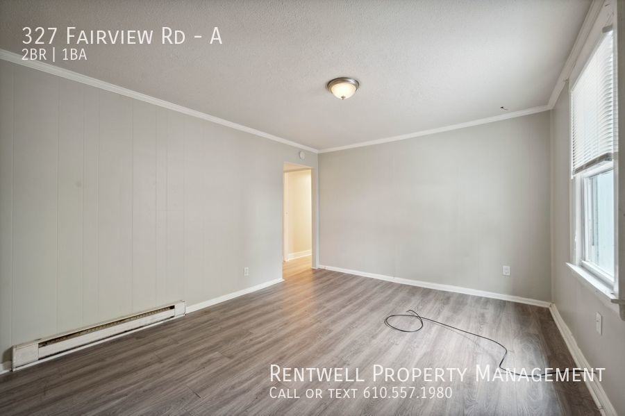 327 Fairview Rd #A - Photo 3 of 14