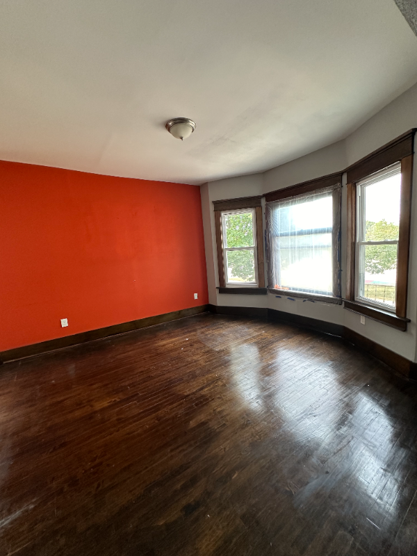 3220 N 9th St #3220 - Photo 3 of 10